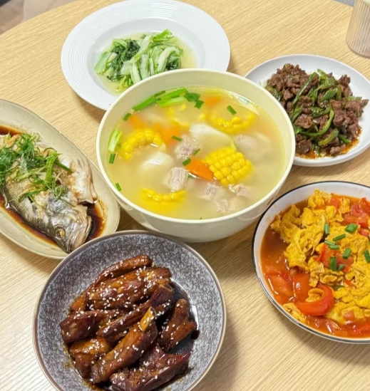 私厨上门服务 年轻人团队 热情靠谱服务